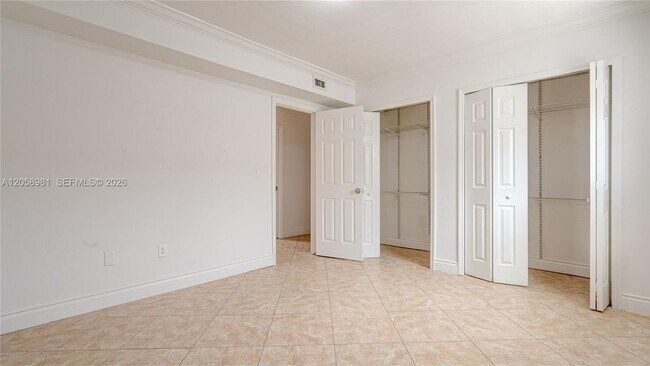 Building Photo - 2953 SW 23rd St