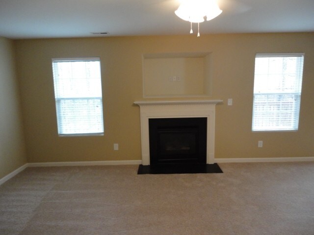 Building Photo - 3309 Vallejo Trl