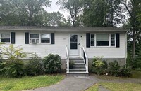 Building Photo - 1109 S Main St