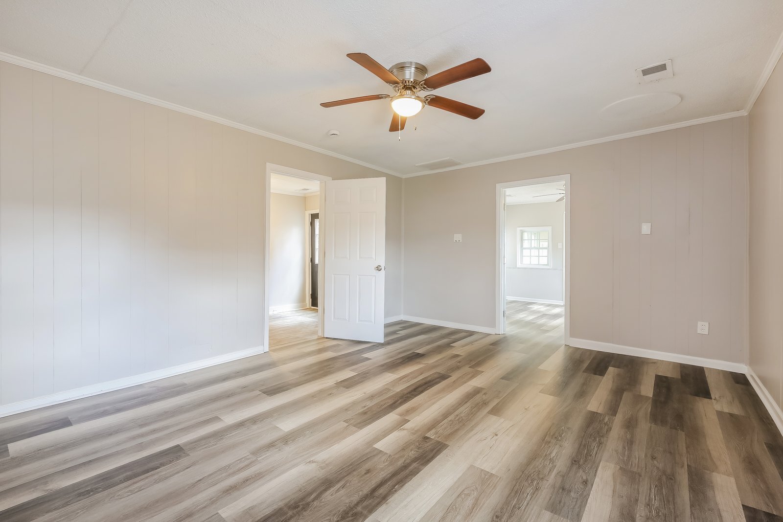 Building Photo - 675 Hammett Store Rd