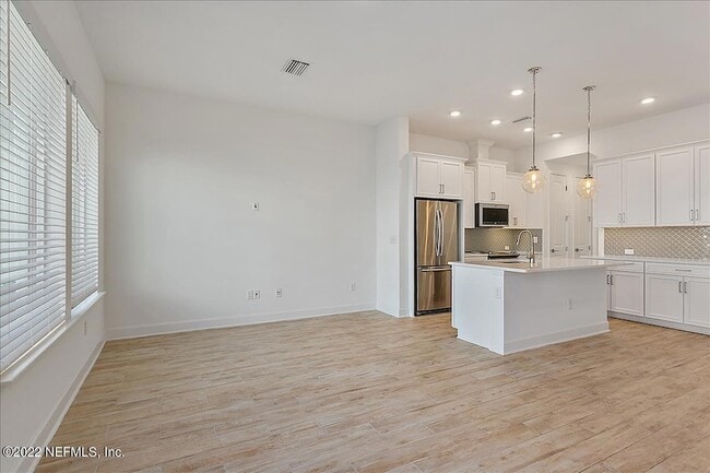 Building Photo - 11485 Gully Ct