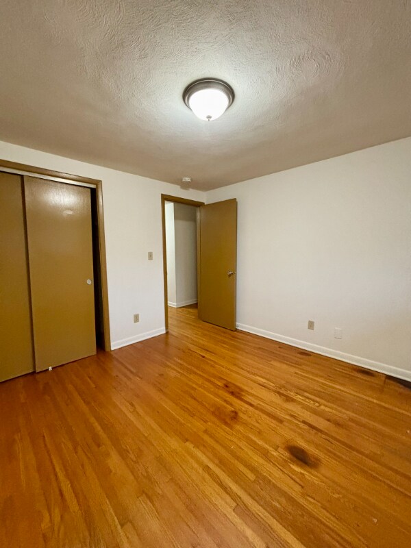 Building Photo - 88 Nicholson St