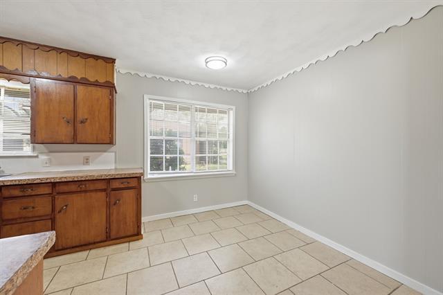 Building Photo - 228 N 4th St