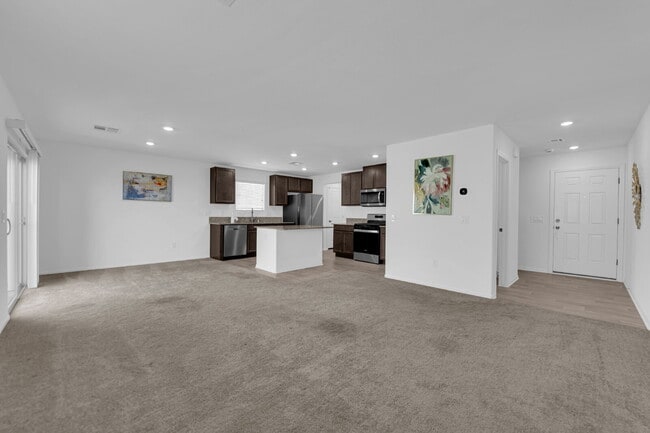 Building Photo - HOLIDAY SPECIAL! IF YOU SIGN YOUR LEASE BY DEC 15TH, 2025, AND RECEIVE YOUR FIRST 2 WEEKS RENT FR...