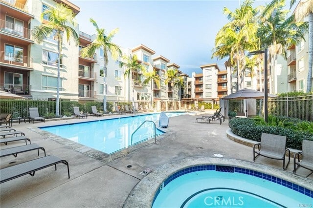 Building Photo - 100 S Alameda St