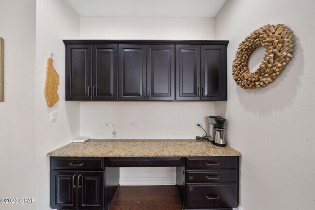 Building Photo - 307 Johnson Bayou Dr