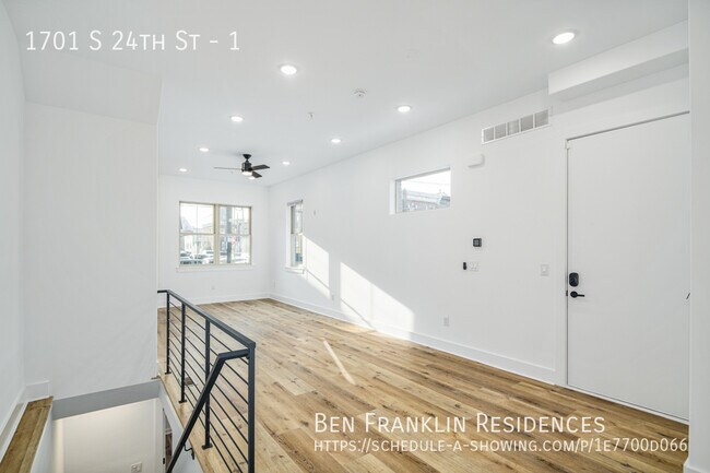 Building Photo - 1701 S 24th St