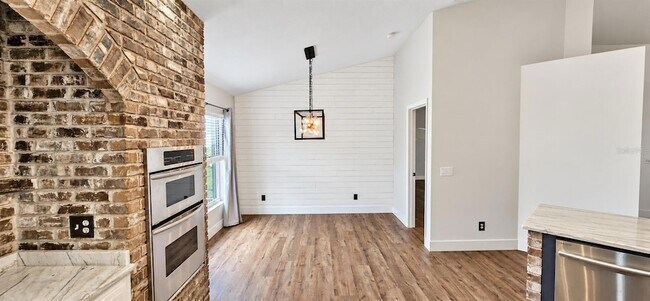 Building Photo - 6601 Thackston Dr