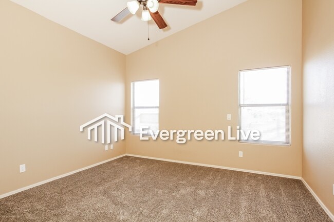 Building Photo - 8032 W Preston Ln