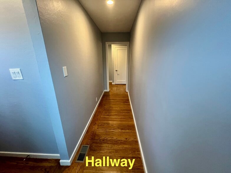 Building Photo - 660 Railroad Ave