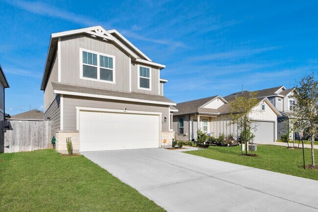 Building Photo - 25927 Chicory Dr