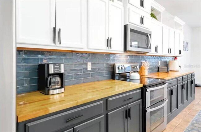 Building Photo - 1434 Blue Horizon Dr