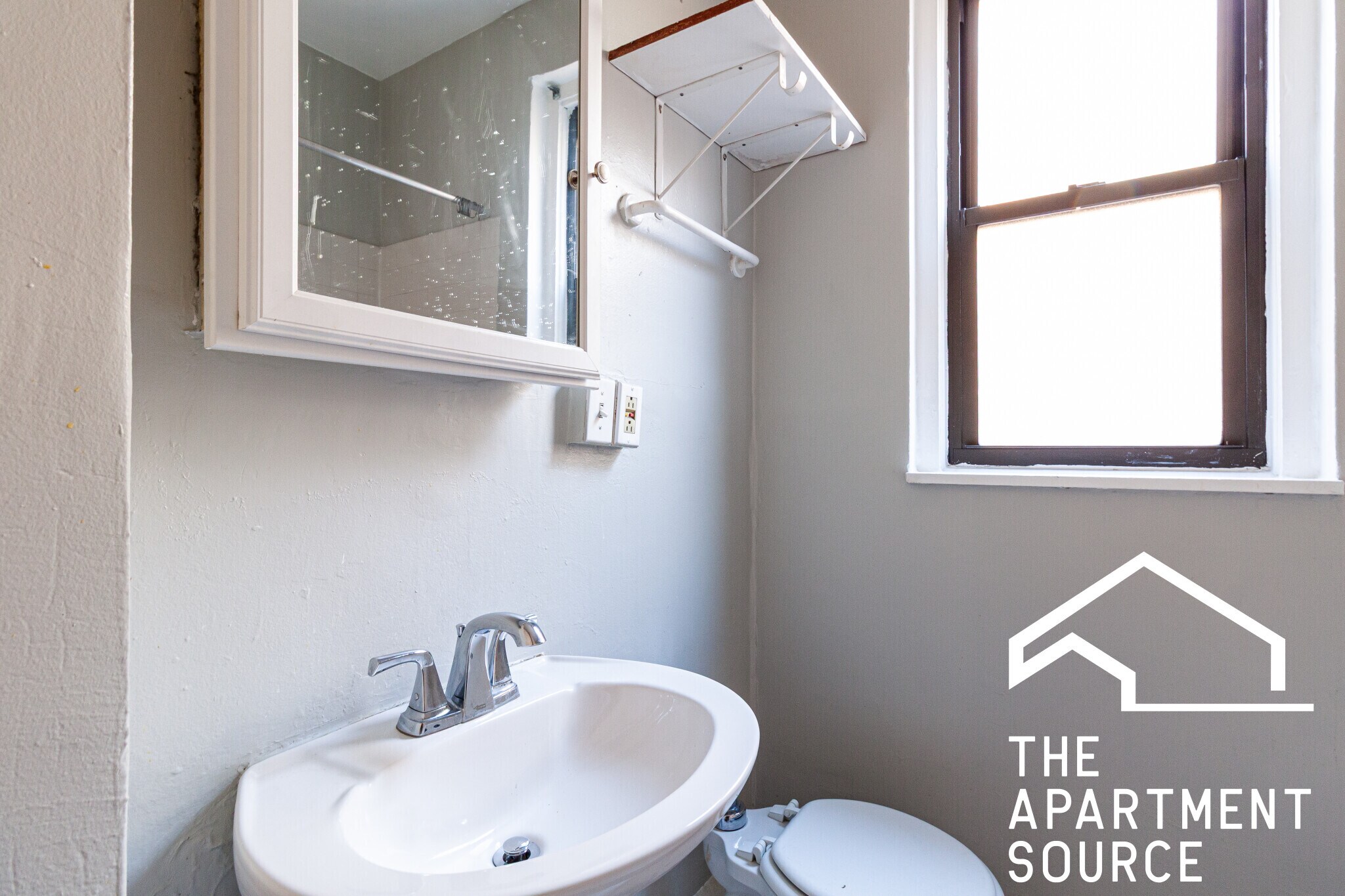 Building Photo - 3835 N Fremont St