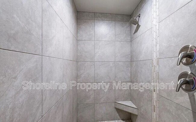 Building Photo - 11699 W Alyxandra Dr
