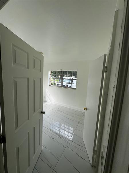 Building Photo - 1020 Indiana Ave