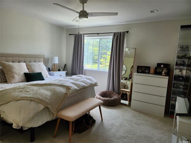 Building Photo - 336 Prairie Ct