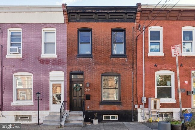Building Photo - 1731 Blair St