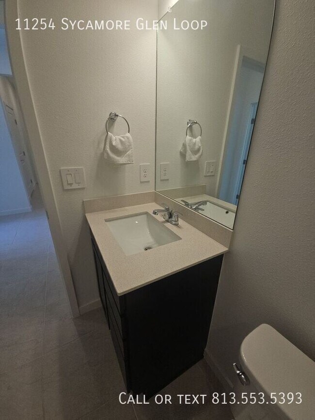 Building Photo - 11254 Sycamore Glen Loop