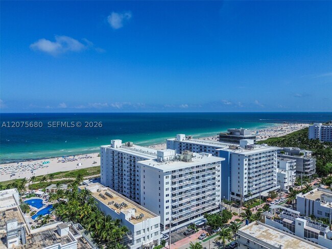 Building Photo - 401 Ocean 903
