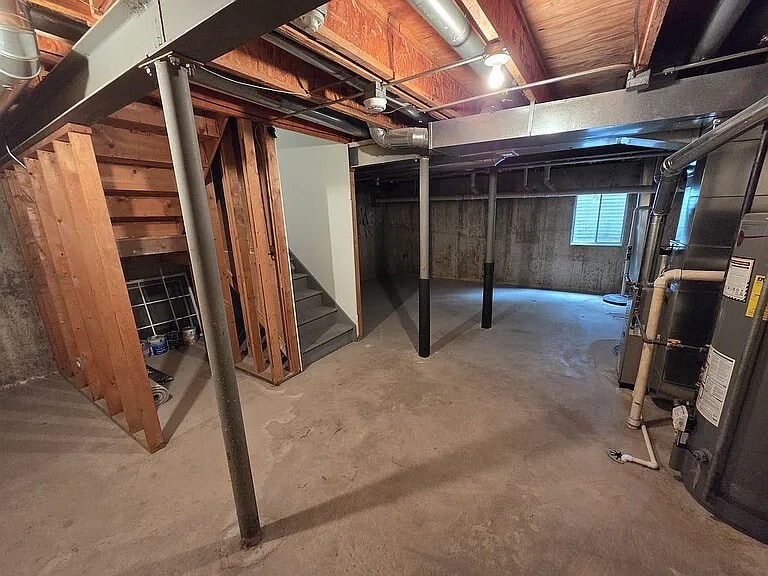 Building Photo - 2909 White Thorn Cir