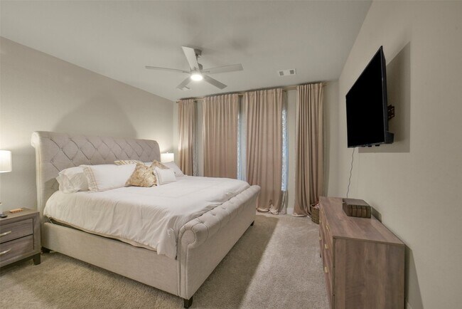 Building Photo - 23610 Iris Field Ct