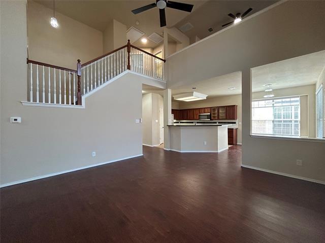 Building Photo - 4853 Gloucester Dr