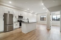 Building Photo - 2157 E Lehigh Ave