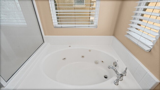 Building Photo - 4106 Arroyo Way