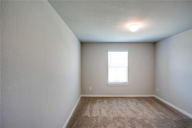 Building Photo - 502 Fiery Skipper Dr