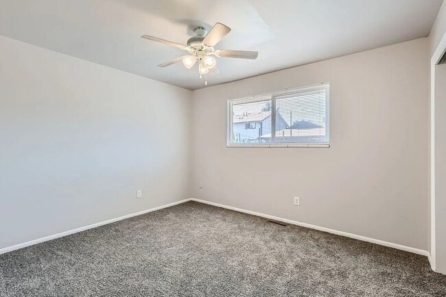 Building Photo - 91 Lima St