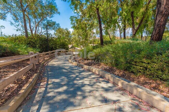 Building Photo - 27523 Wellsley Way