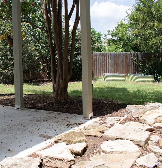 Building Photo - 15844 Opal Fire Dr