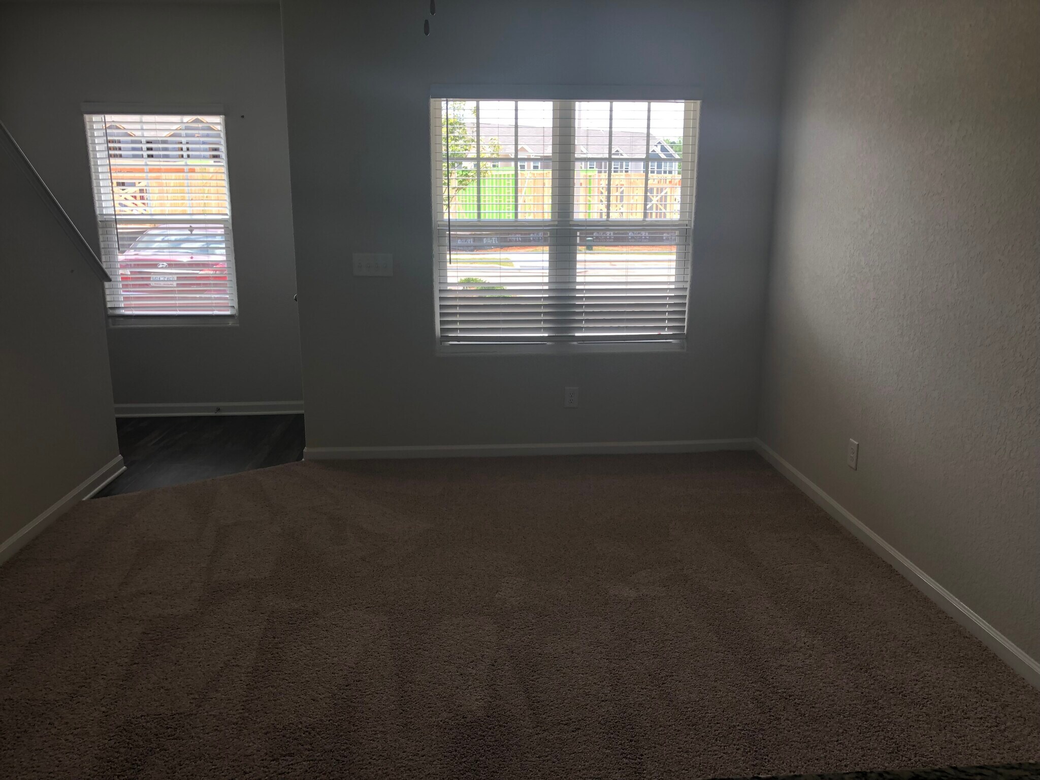 Building Photo - 225 Chandler Ct