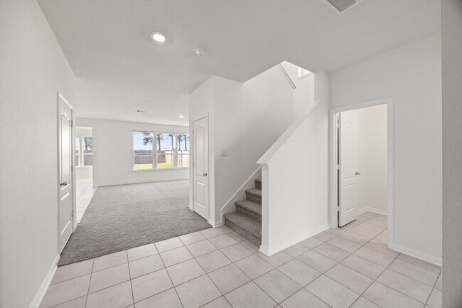 Building Photo - 25619 Cartington Ln
