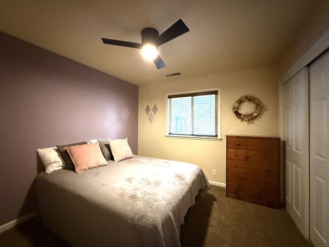 Building Photo - 1574 Kona Dr