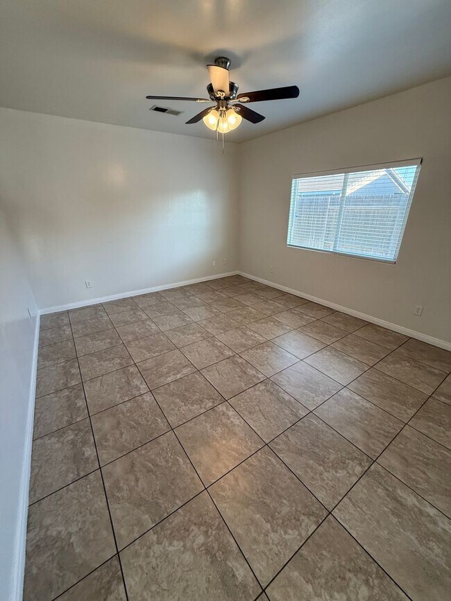 Building Photo - 2623 Bagwell Ct