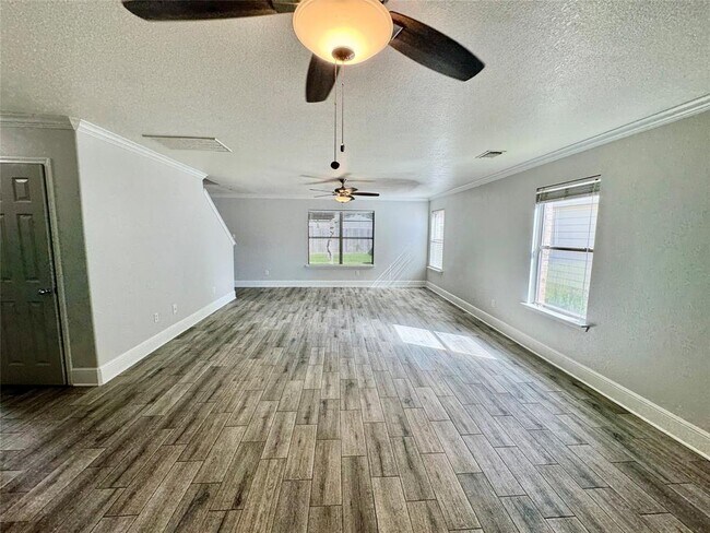 Building Photo - 21355 Claretfield Ct