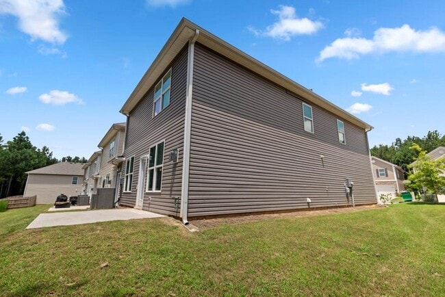 Building Photo - 1038 Valley Rock Dr