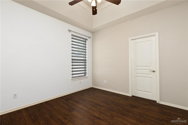 Building Photo - 3307 Santa Iliana