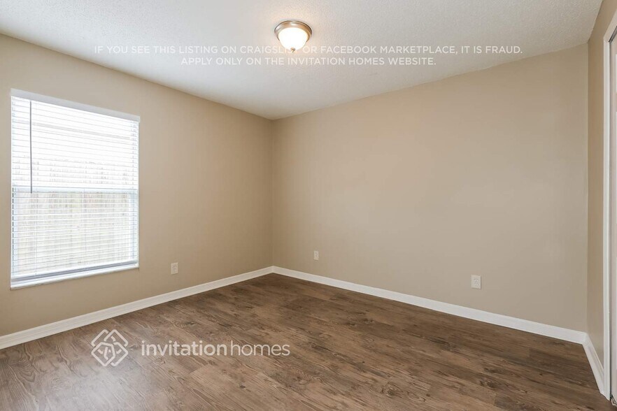 Building Photo - 920 Cape Cod Cir
