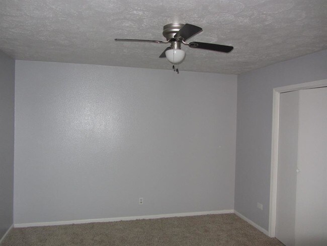 Building Photo - 5738 Easthampton Dr