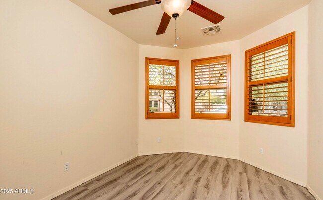 Building Photo - 8339 W Molly Ln