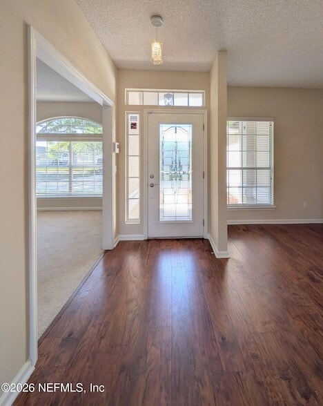 Building Photo - 12171 Basalt Dr N