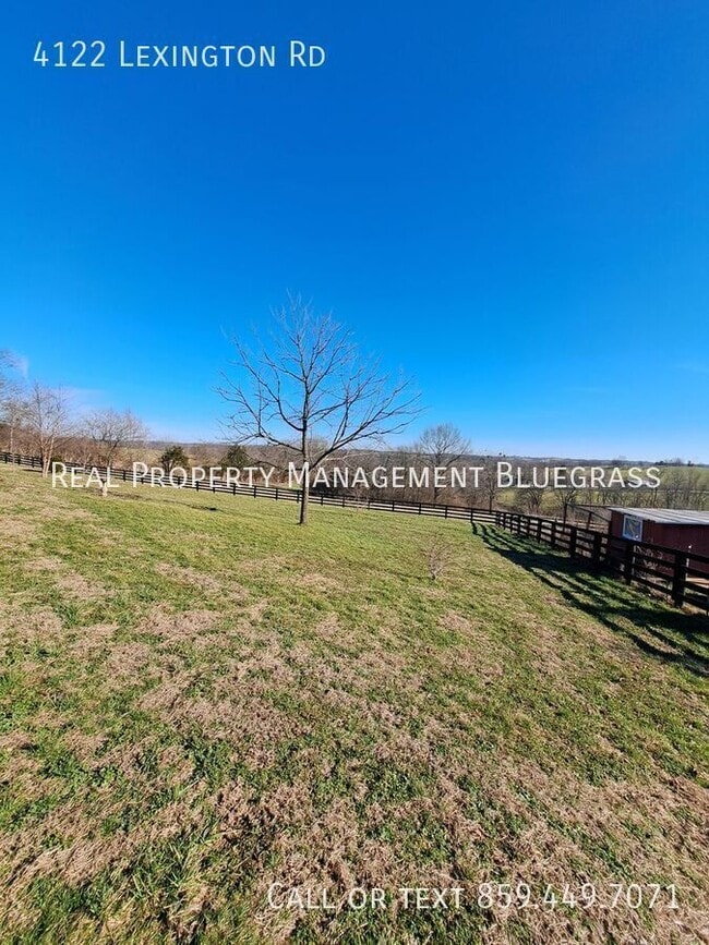 Building Photo - 4122 Lexington Rd