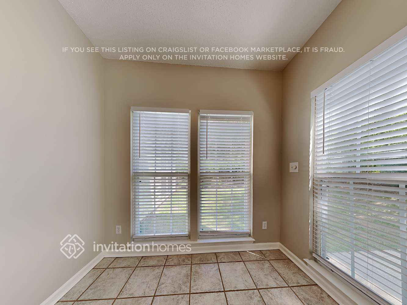 Building Photo - 17216 Chablis Ct