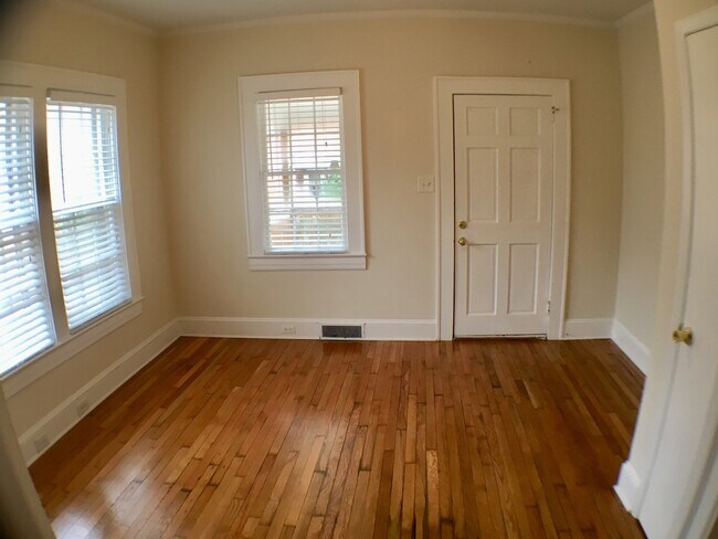 Building Photo - Coming Soon! Great 3BR/2BA brick home, wal...