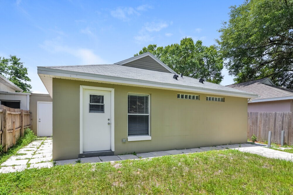 Building Photo - 305 Windford Ct