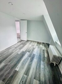 Building Photo - 80 Cedarhurst Ave