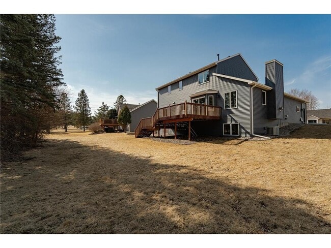 Building Photo - 2511 Mayowood Ln SW