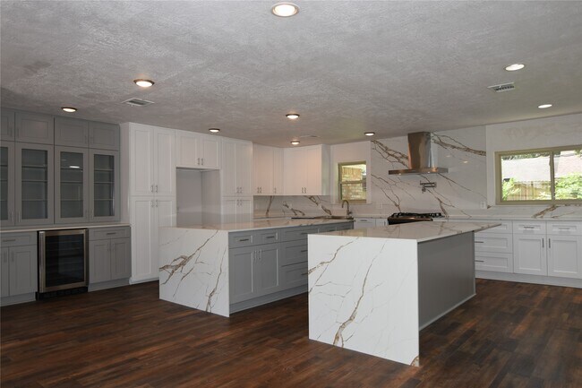 Building Photo - 10511 Eddystone Dr
